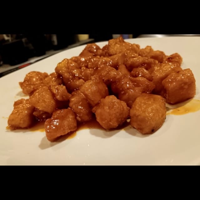 Orange peel chicken (dinner).